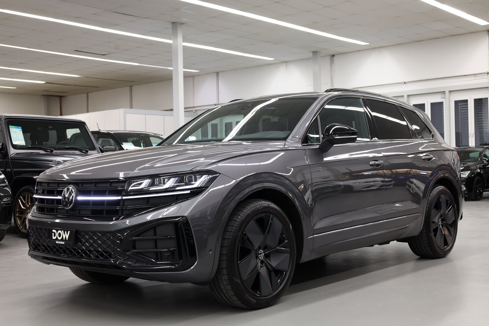VW Touareg 3.0 V6 TDI 286 R-Line, Diesel, Voiture nouvelle, Automatique - 2