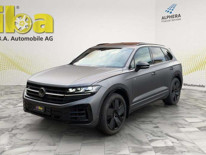 VW Touareg 3.0TSIe Hybrid R 4x4, Plug-in-Hybrid Petrol/Electric, New car, Automatic