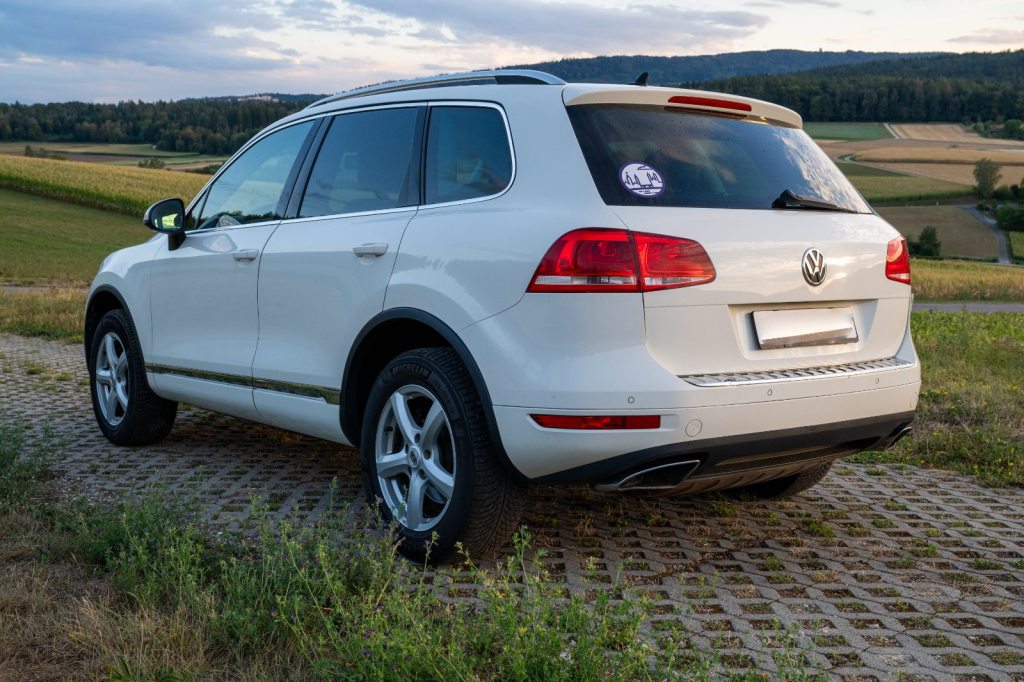 VW TOUAREG 3.0 V6 TDI 240 BlueMT, Diesel, Occasion / Utilisé, Automatique - 3