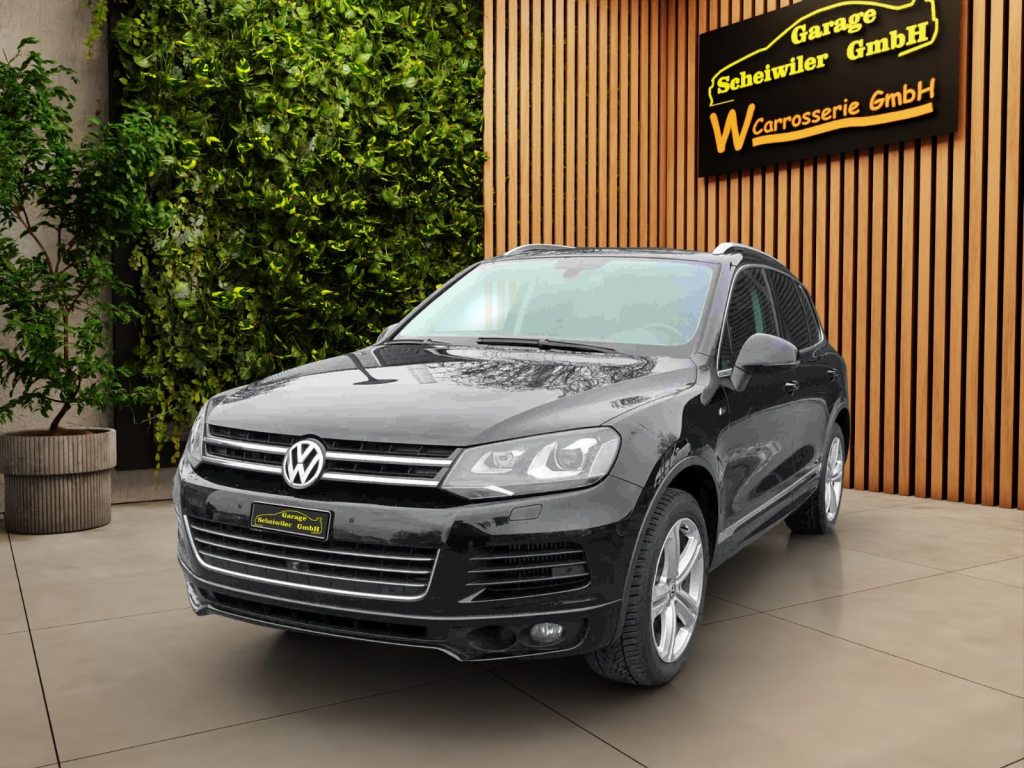 VW TOUAREG 3.0 TDI BMT R-Line Edition X Tiptronic ***Anhäng