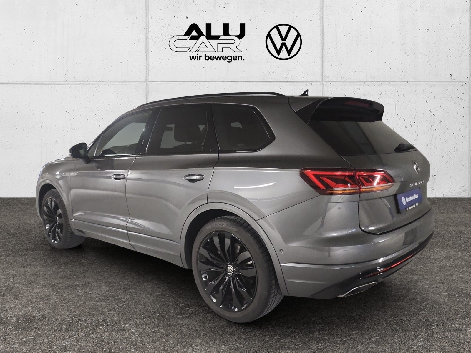 VW Touareg R-Line, Benzin, Occasion / Gebraucht, Automatik - 3