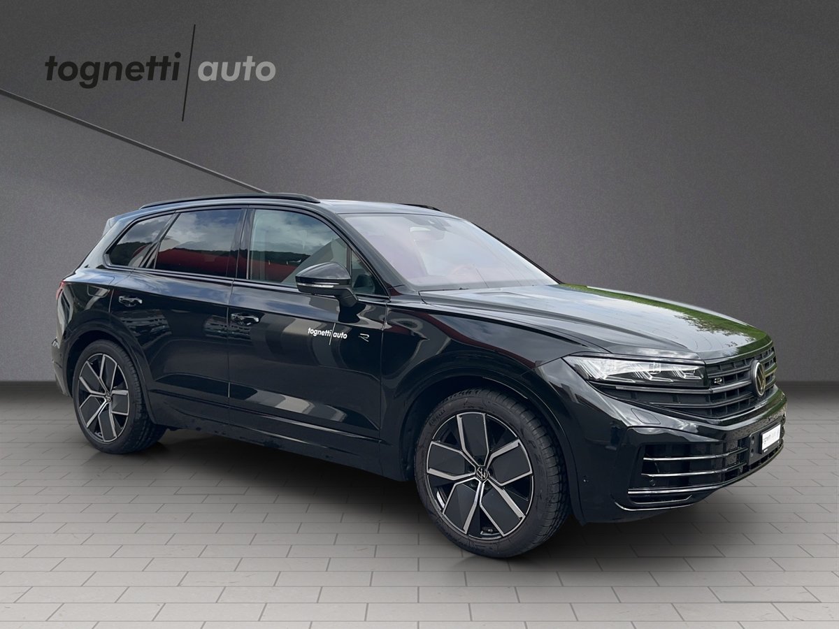 VW Touareg 3.0 TSI eHybrid R Tiptronic, Plug-in-Hybrid Benzina/Elettrica, Occasioni / Usate, Automatico - 2