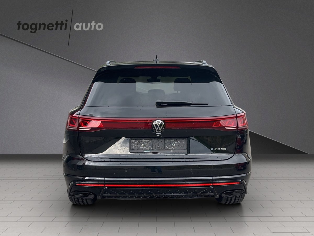 VW Touareg 3.0 TSI eHybrid R Tiptronic, Plug-in-Hybrid Benzina/Elettrica, Occasioni / Usate, Automatico - 6
