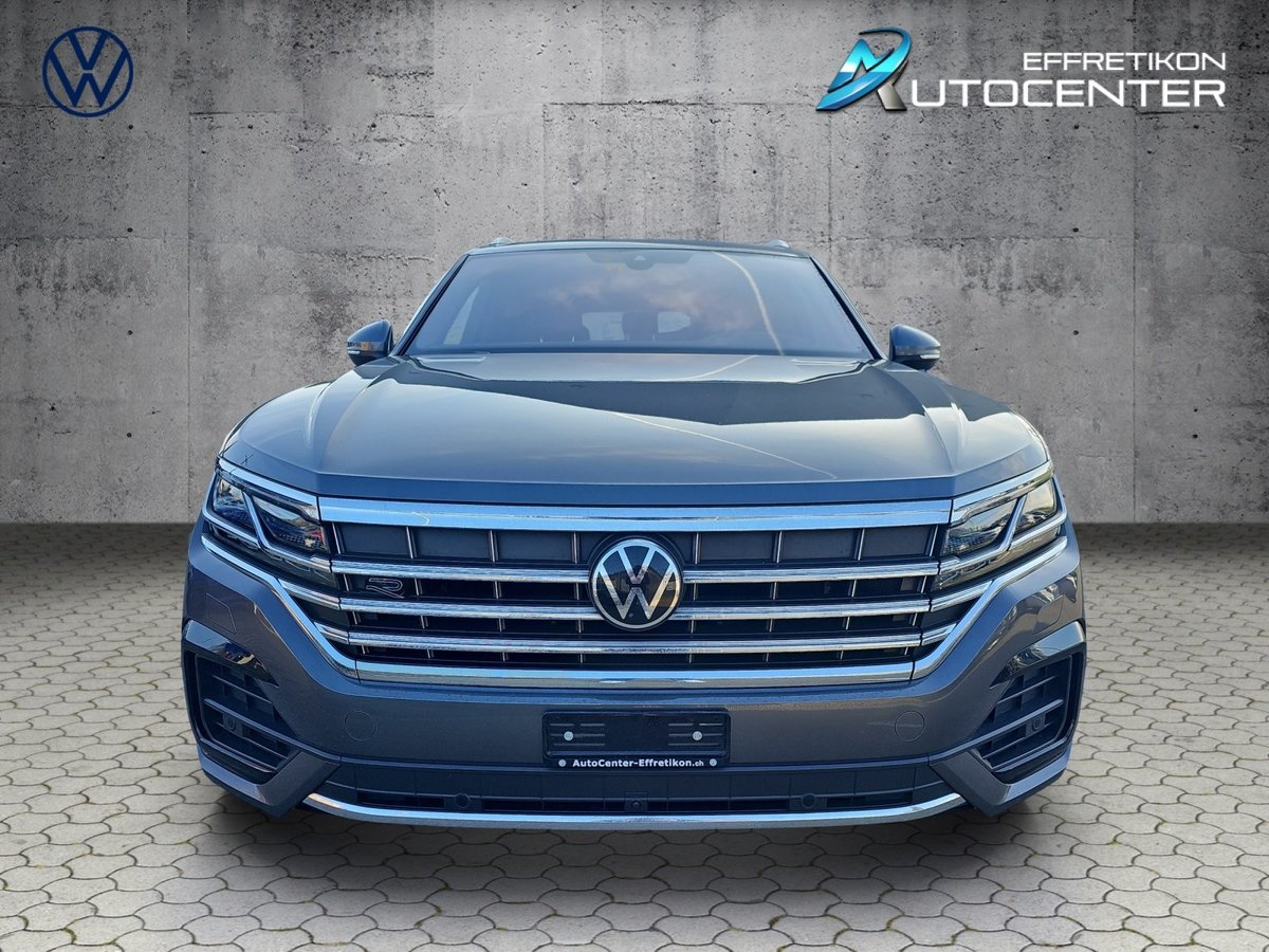 VW Touareg 3.0 TDI R Line, Diesel, Second hand / Used, Automatic - 3