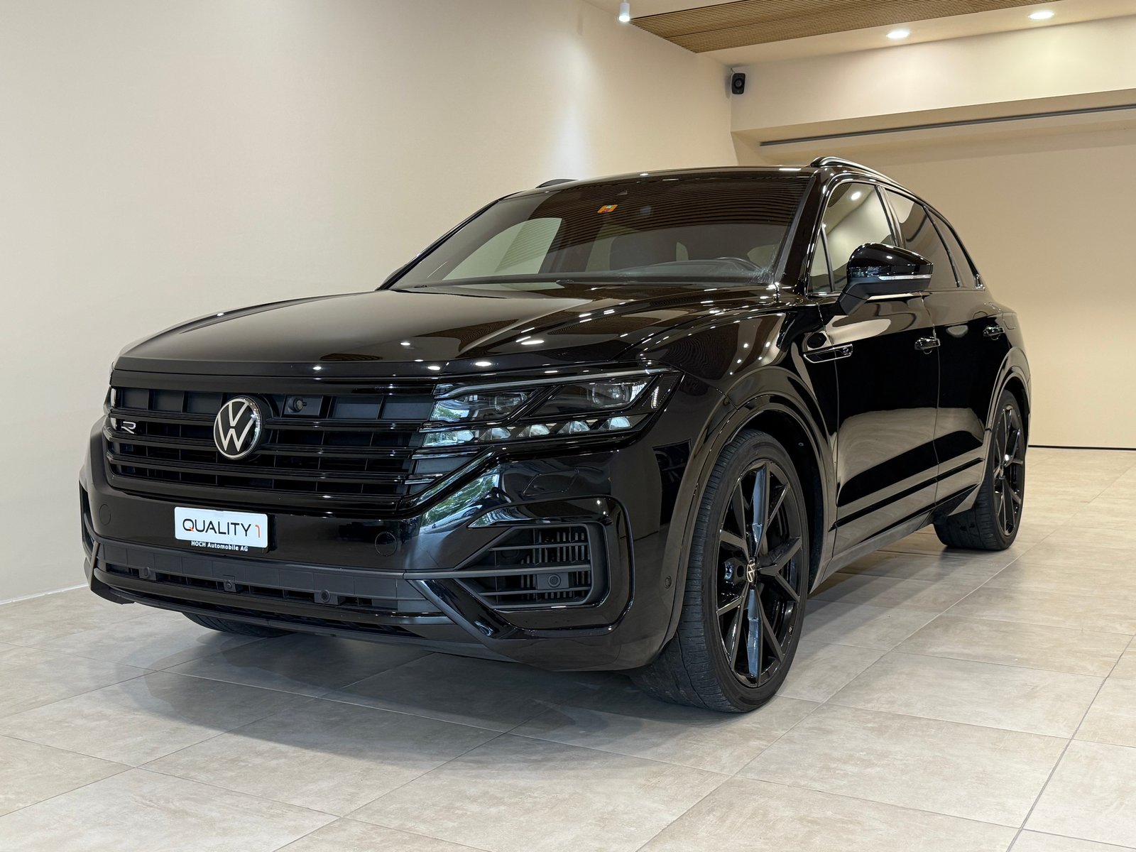 VW Touareg 3.0 TSI eHybrid R Tiptronic, Hybride Rechargeable Essence/Électricité, Occasion / Utilisé, Automatique - 2