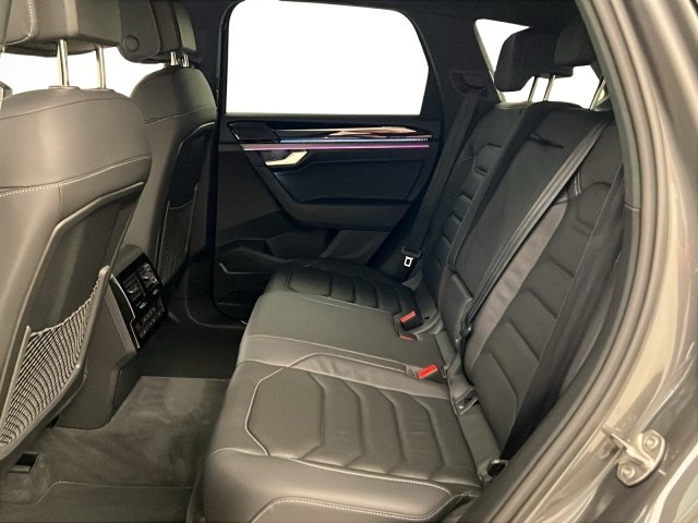 VW Touareg 3.0 V6 TDI R-Line 4Motion, Diesel, Occasion / Utilisé, Automatique - 6