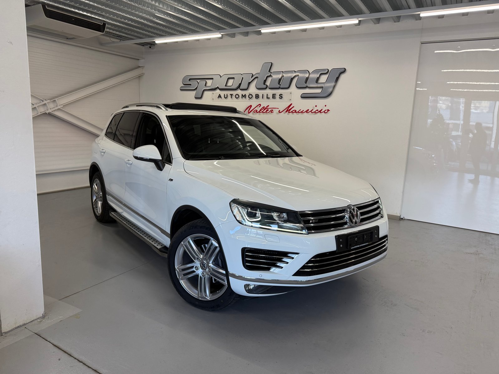 VW Touareg 3.0 TDI RLine BlueMotion Technology Tiptronic