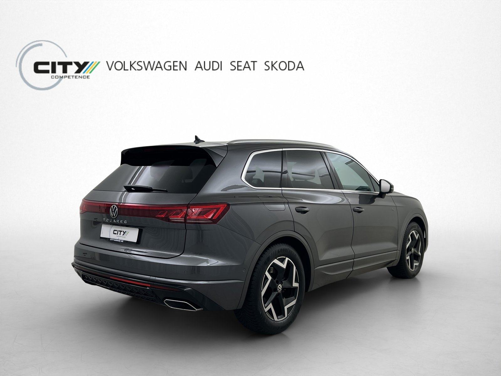 VW Touareg 3.0 V6 TDI R-Line 4-Motion, Diesel, Occasion / Utilisé, Automatique - 3