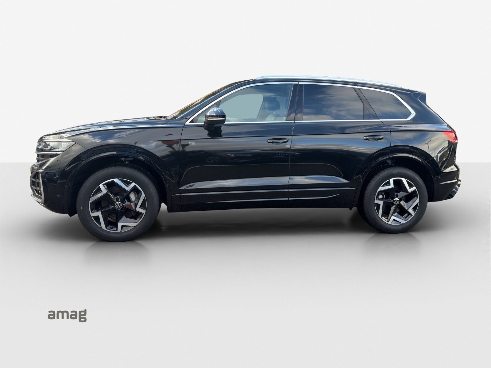 VW Touareg PA R-Line, Diesel, Second hand / Used, Automatic - 2