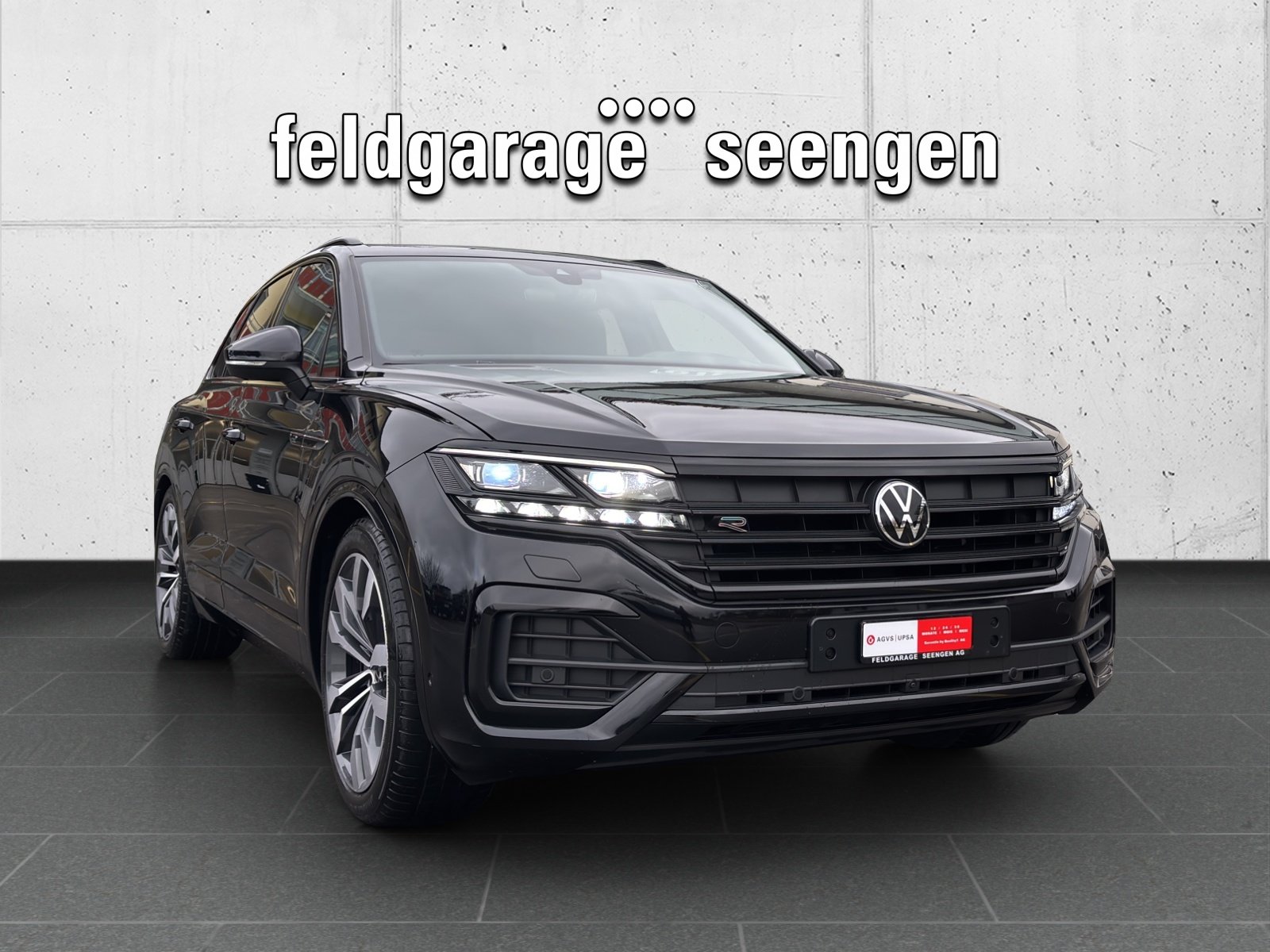 VW Touareg 3.0 TDI R Line Tiptronic mit AHK, Standheizung W, Diesel, Occasion / Utilisé, Automatique - 3