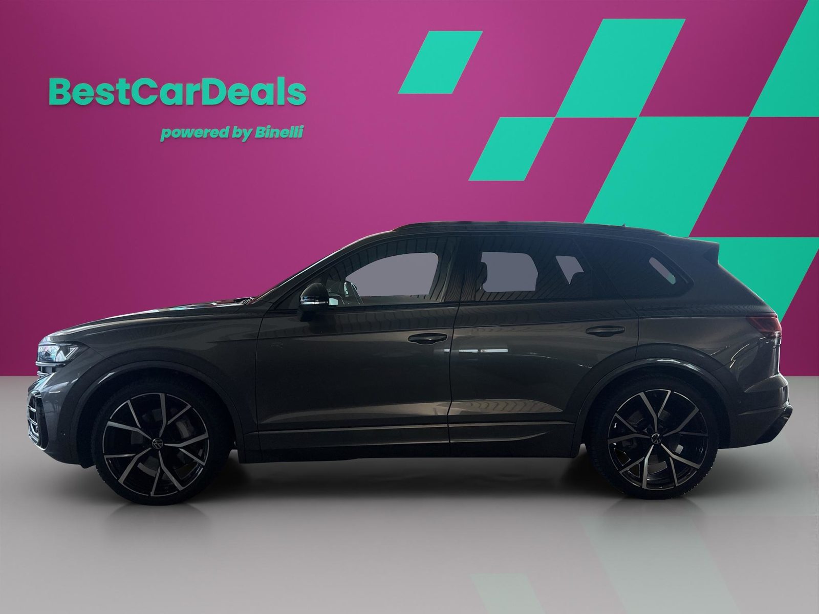 VW Touareg 3.0 V6 TSI R-Line, Petrol, Second hand / Used, Automatic - 6