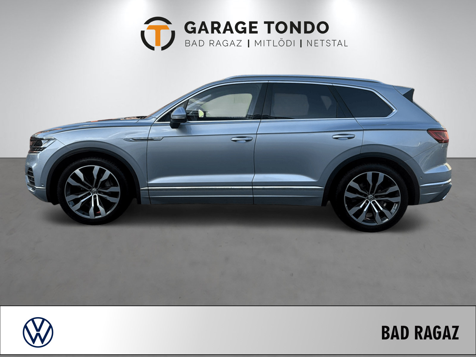 VW Touareg 3.0 V6 TSI Elegance, Petrol, Second hand / Used, Automatic - 3