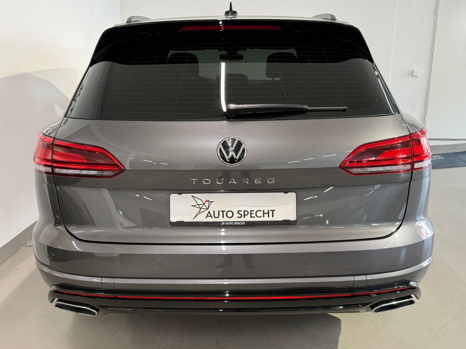 VW Touareg 3.0 TDI R Line Tiptronic, Diesel, Occasion / Utilisé, Automatique - 6