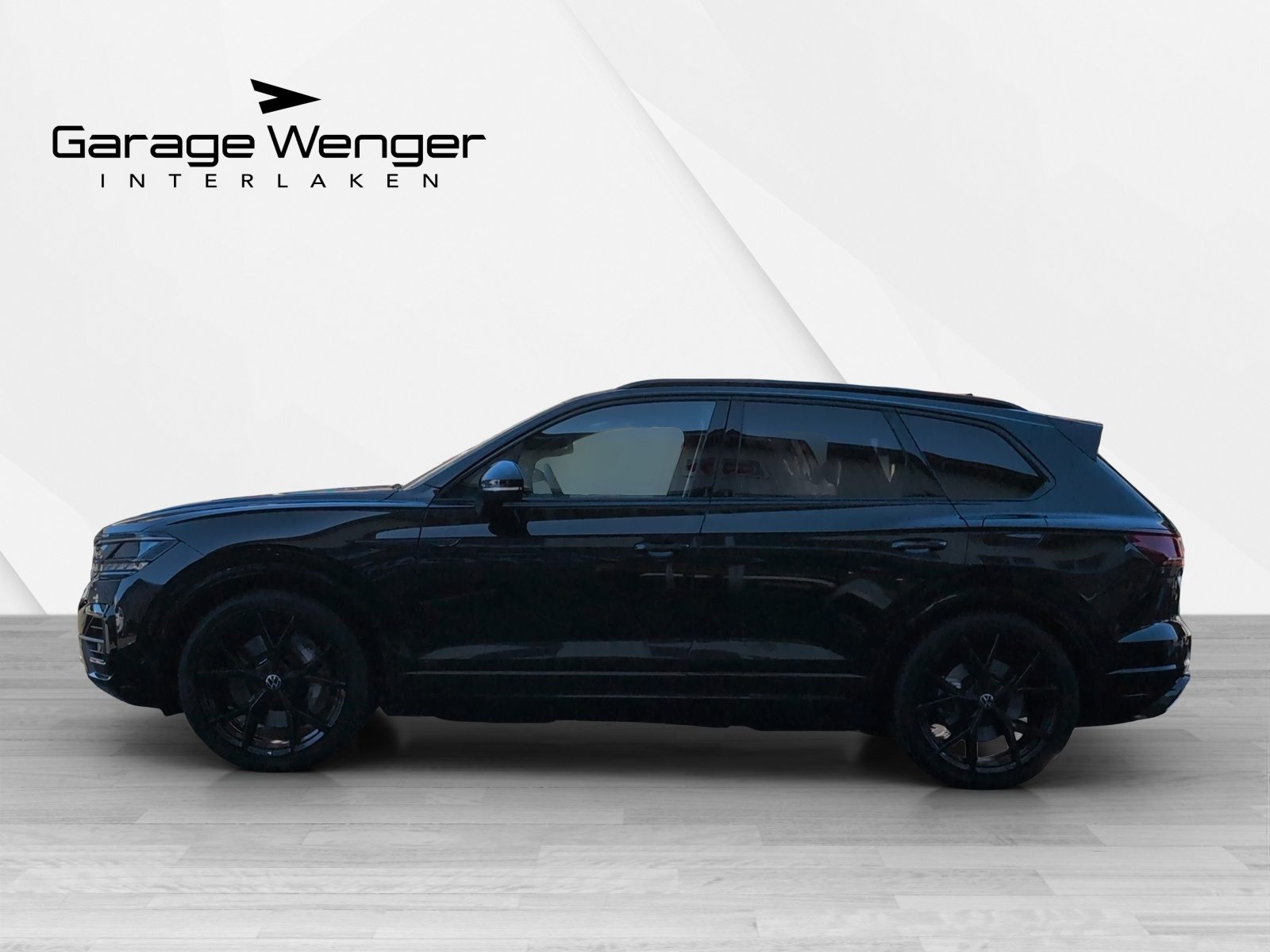 VW Touareg R, Full-Hybrid Petrol/Electric, Second hand / Used, Automatic - 3