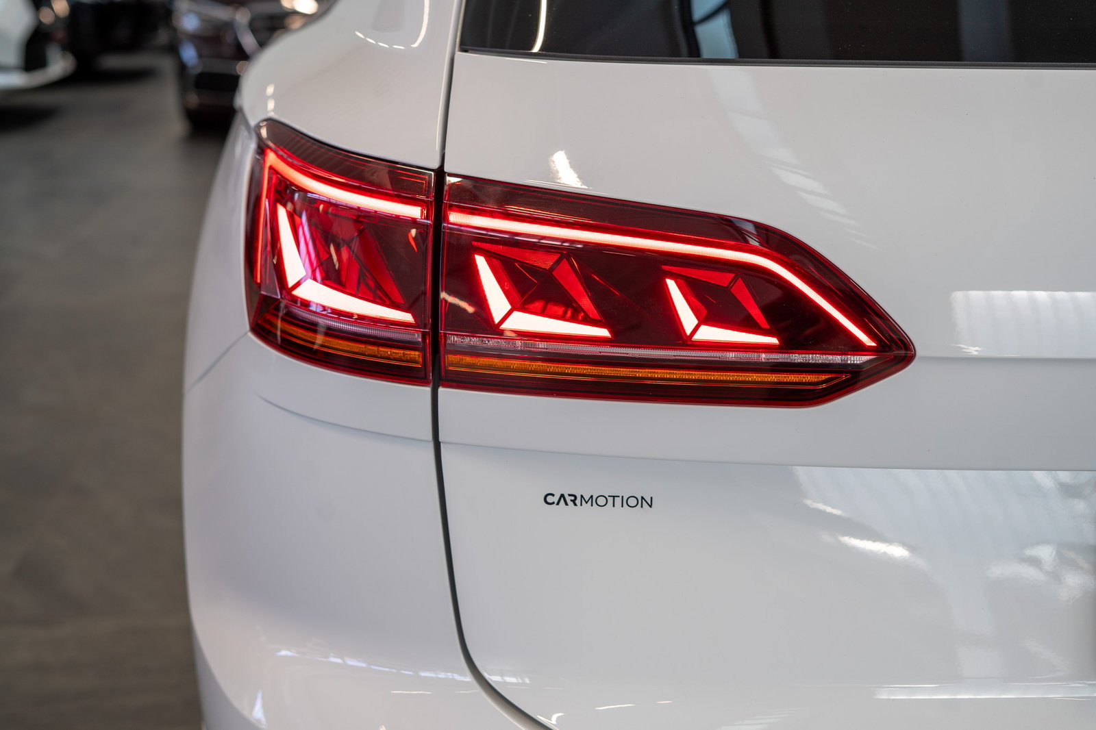 VW Touareg 3.0 V6 TDI R-Line / Rückfahrkamera / el.Sitze /, Diesel, Second hand / Used, Automatic - 6