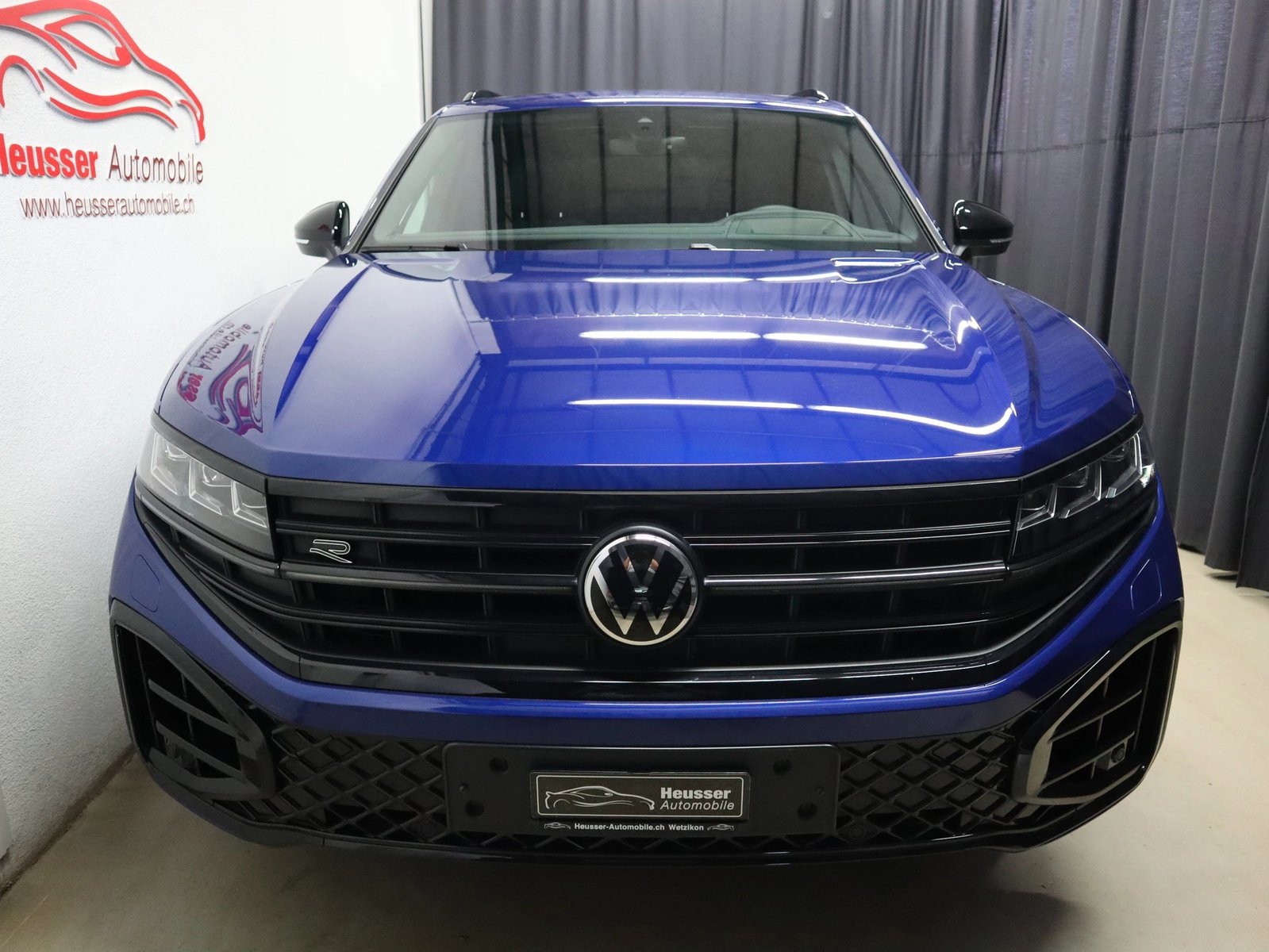 VW Touareg 3.0 TSI R-Line Tiptronic - Black Style - Panorama, Petrol, Second hand / Used, Automatic - 7