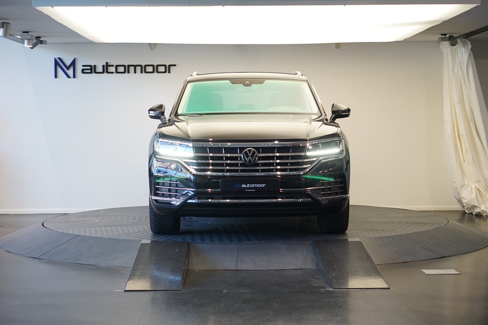 VW Touareg 3.0 TDI Atmosphere Tiptronic, Diesel, Occasion / Utilisé, Automatique - 2