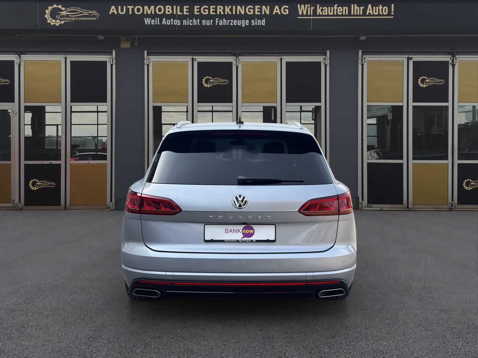 VW Touareg 3.0 V6 TSI R-Line, Benzin, Occasion / Gebraucht, Automatik - 6