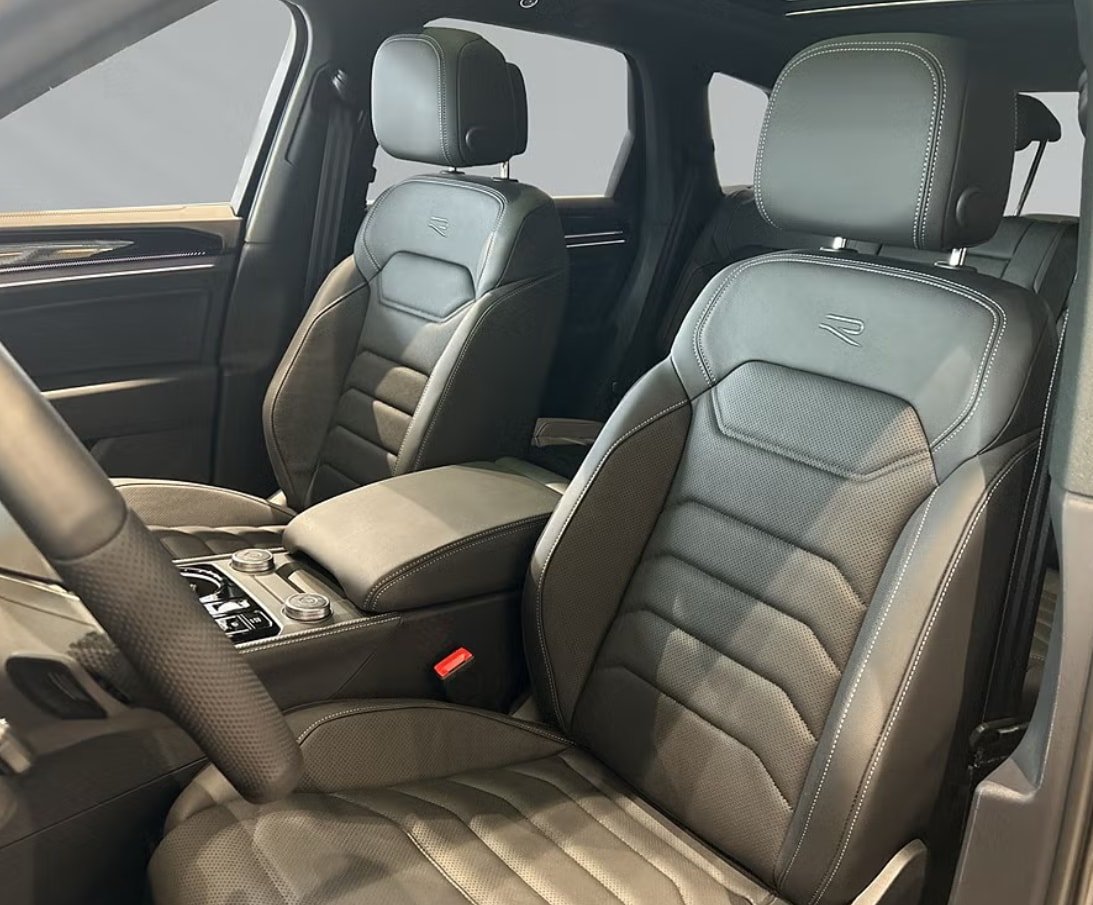 VW Touareg 3.0 TSI eHybrid R Tiptronic, Hybride Rechargeable Essence/Électricité, Occasion / Utilisé, Automatique - 7