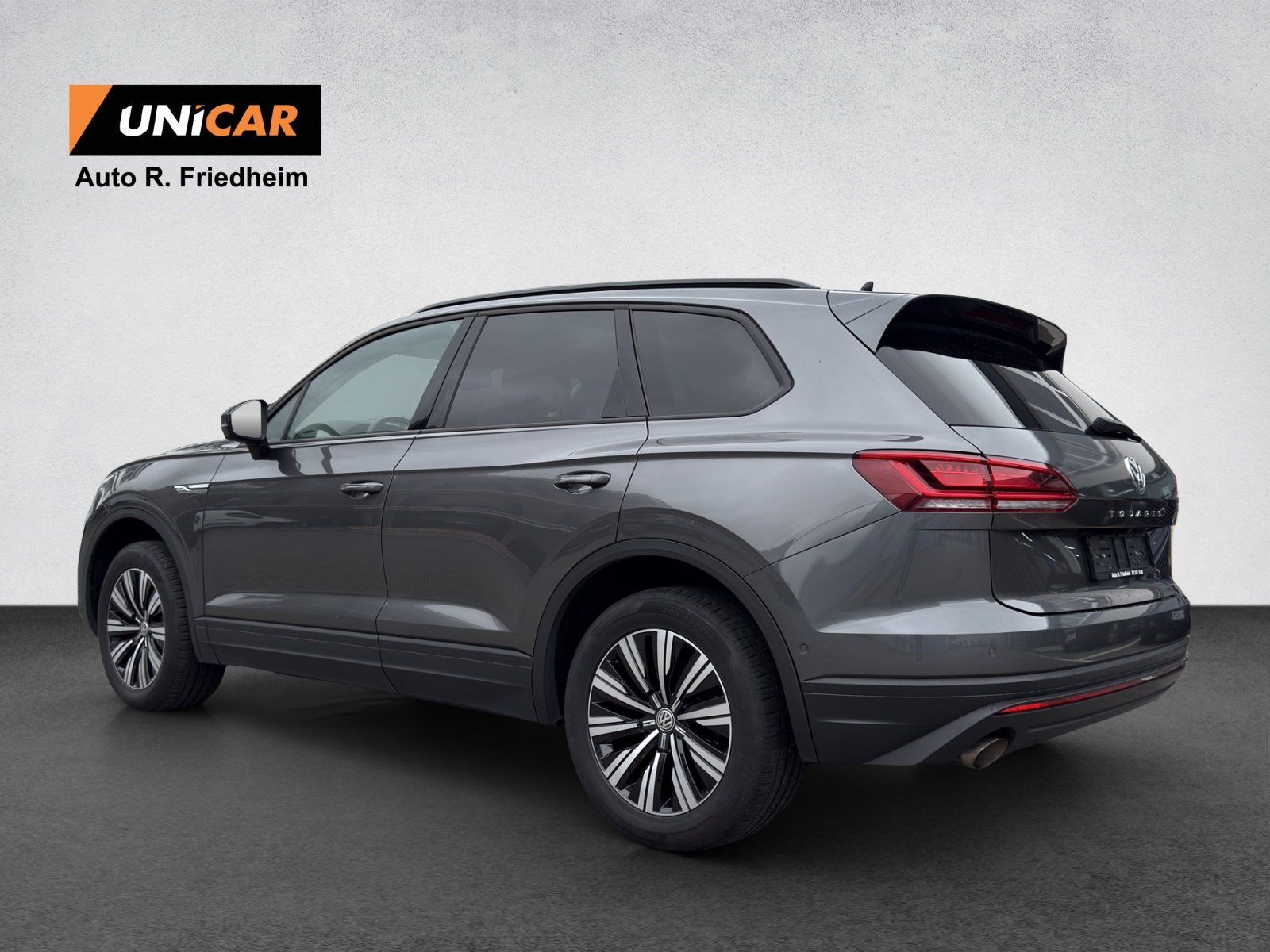 VW Touareg 3.0 TDI Basic Tiptronic, Diesel, Second hand / Used, Automatic - 5