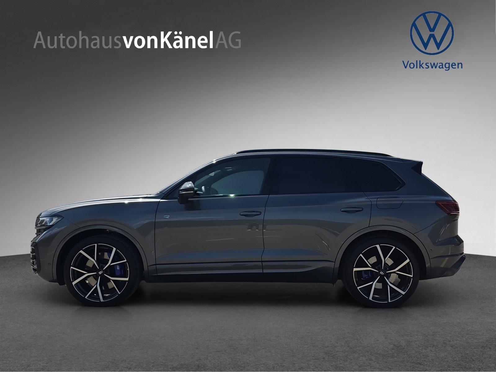 VW Touareg R Final Edition, Full-Hybrid Petrol/Electric, Second hand / Used, Automatic - 2