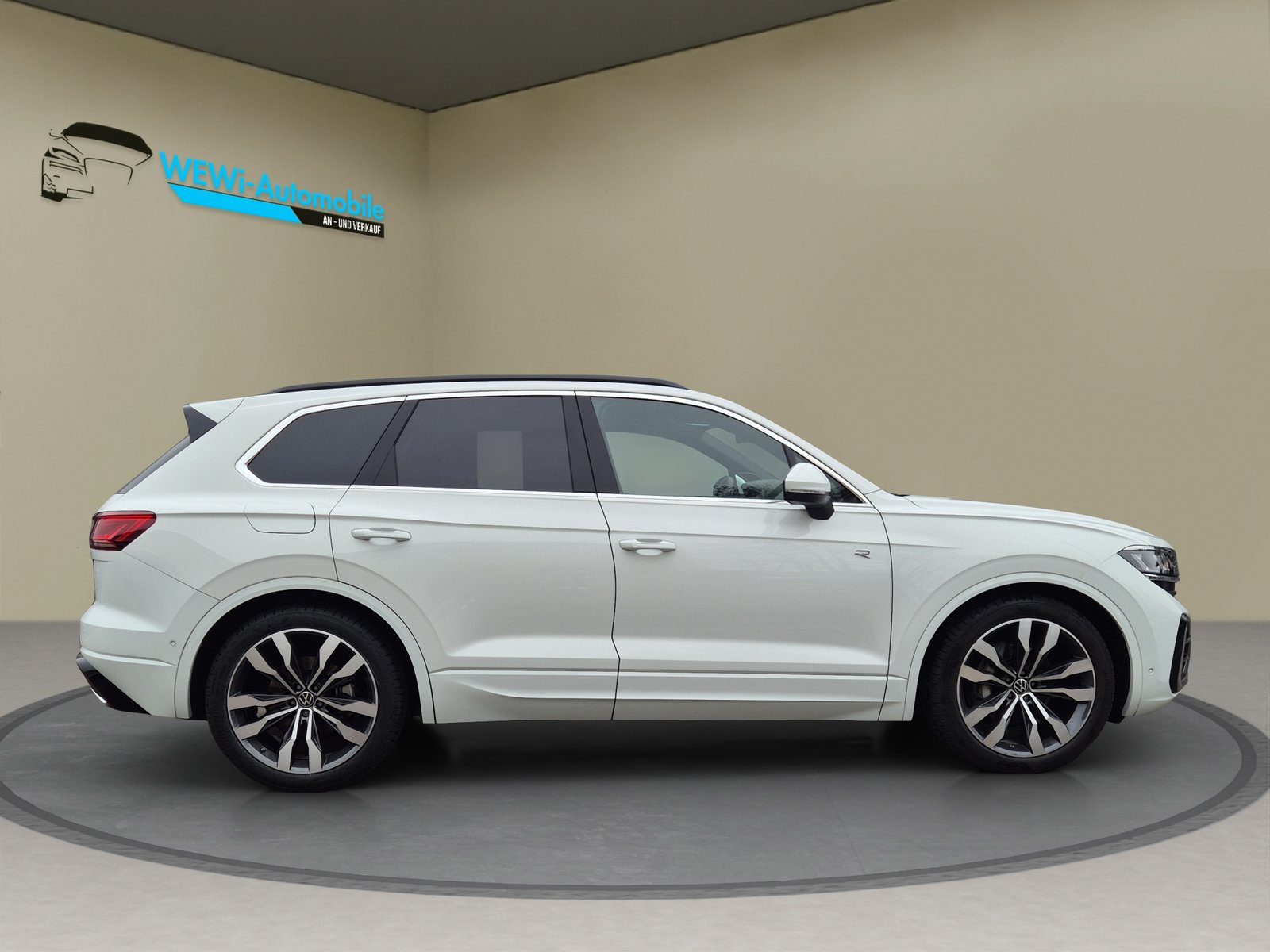 VW Touareg 3.0 TDI R-Line Tiptronic, Diesel, Occasion / Utilisé, Automatique - 6