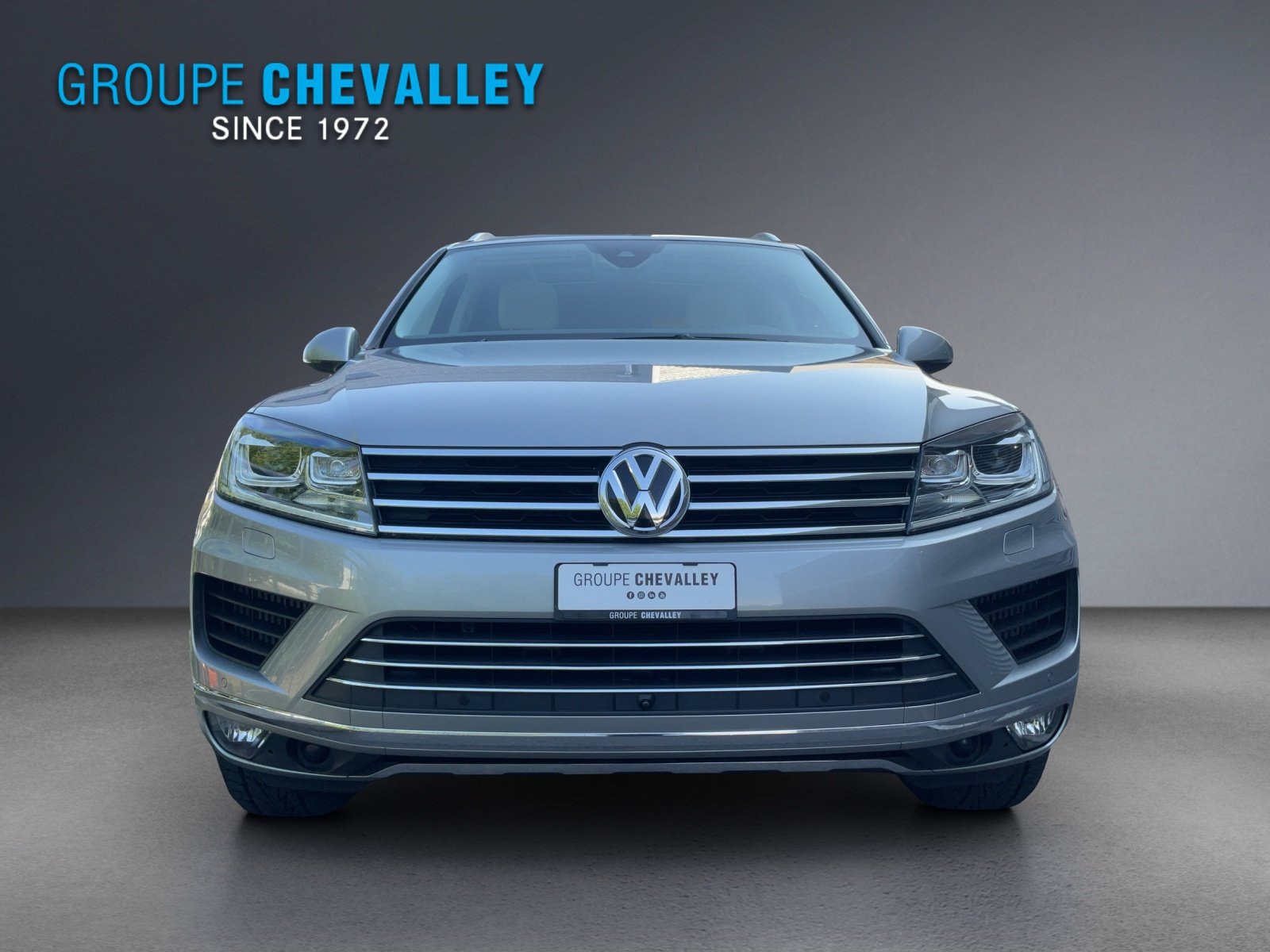 VW Touareg 3.0 TDI BMT, Diesel, Second hand / Used, Automatic - 2