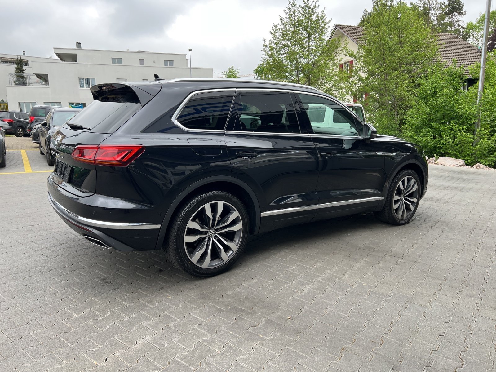 VW Touareg 3.0 TDI Atmosphere Tiptronic, Diesel, Second hand / Used, Automatic - 4