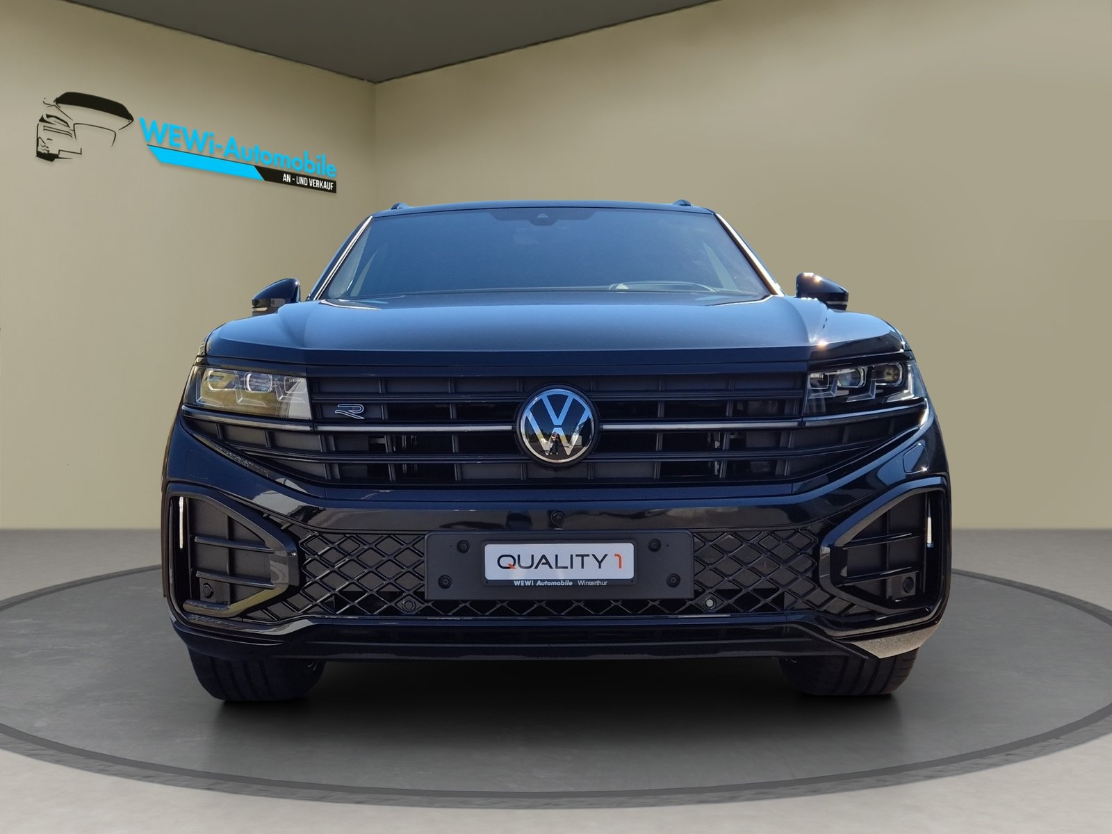 VW Touareg 3.0 TDI R-Line Tiptronic, Diesel, Occasion / Utilisé, Automatique - 2
