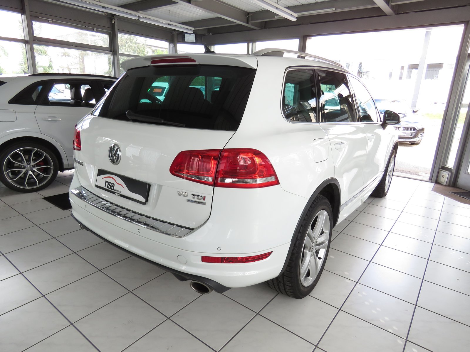 VW Touareg 3.0 TDI BMT Edition X Tiptronic, Diesel, Second hand / Used, Automatic - 4