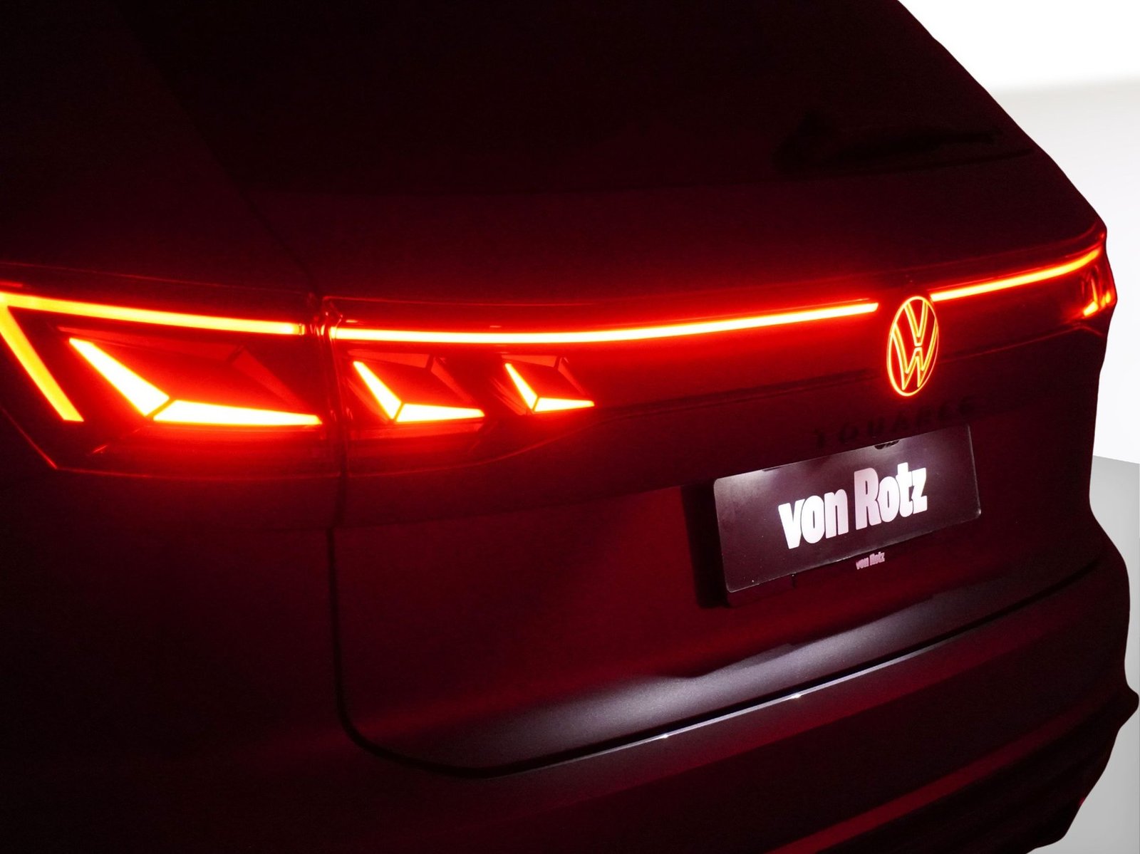 VW Touareg 3.0 V6 TSI R-Line Black Style 4Motion **Vollausst, Benzina, Occasioni / Usate, Automatico - 5