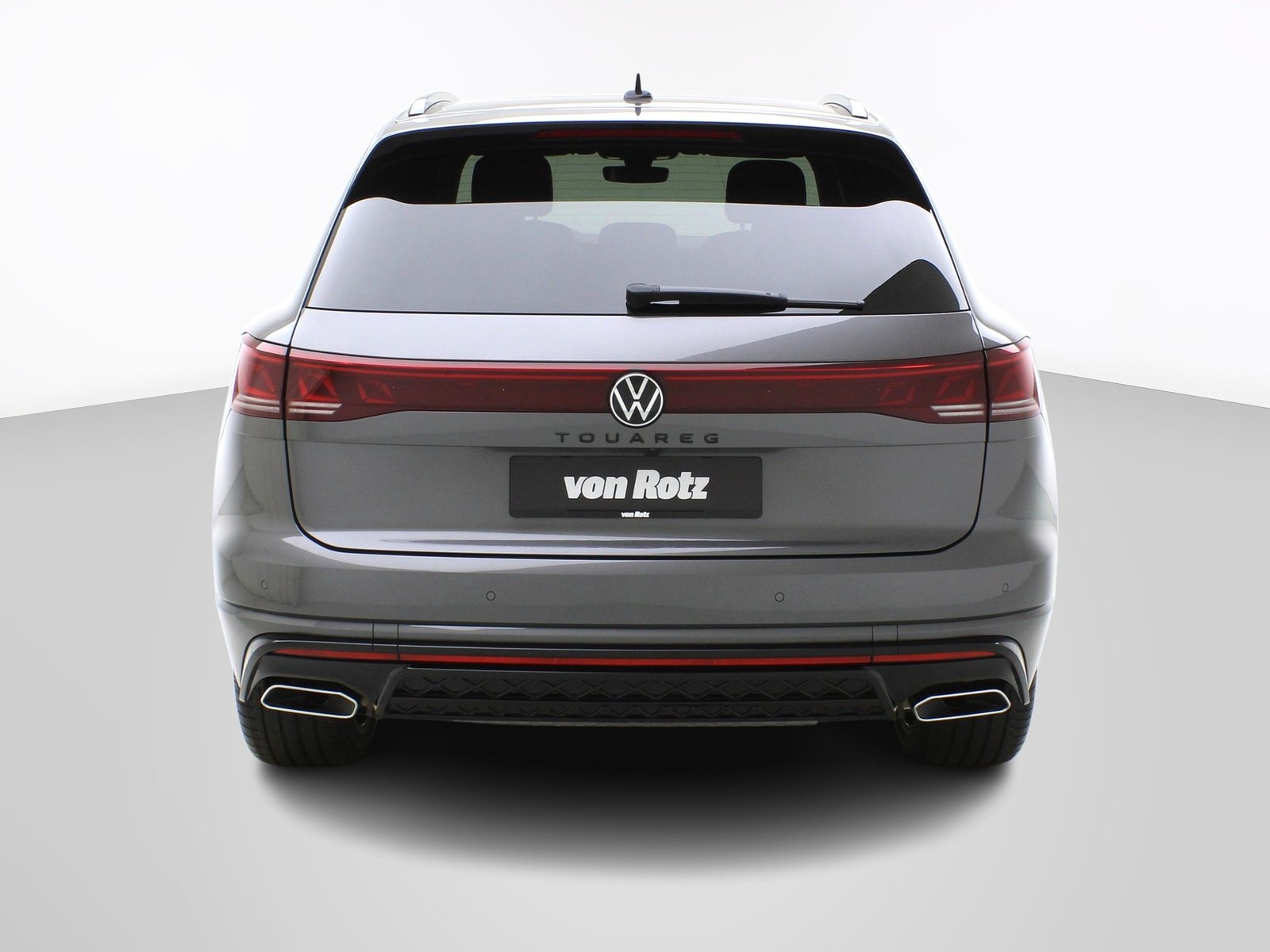VW Touareg 3.0 TDI R-Line Black Style 4Motion **Vollausstatt, Diesel, Second hand / Used, Automatic - 4