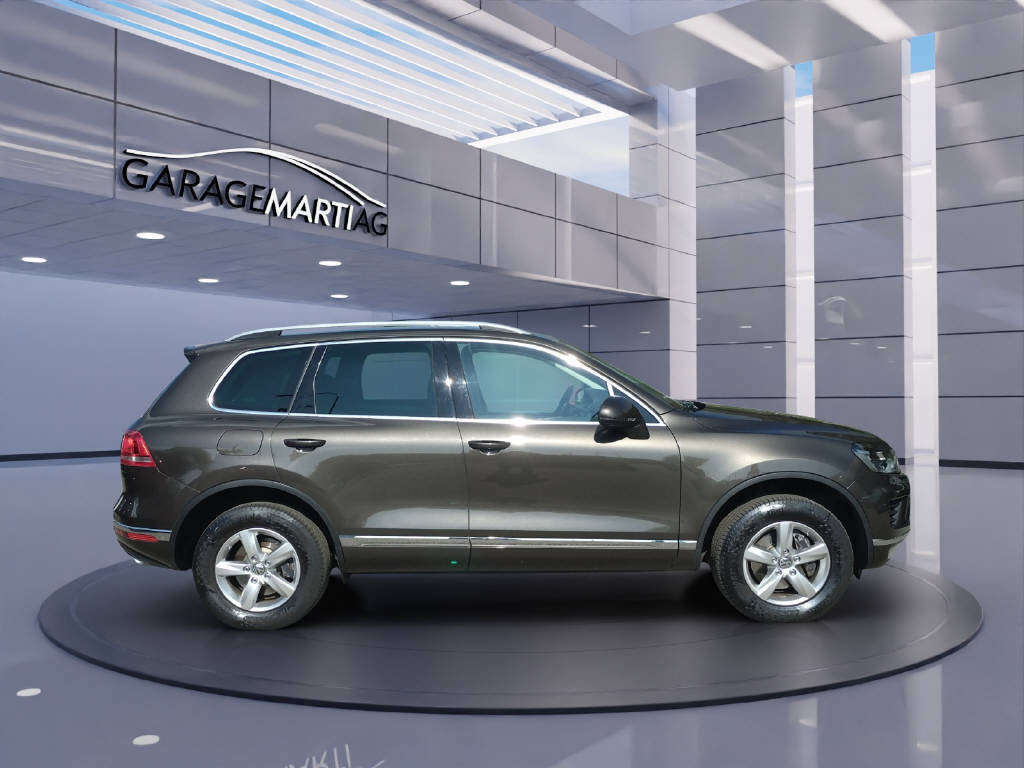 VW Touareg 3.0 V6 TDI 262 BMT TT 4Xm, Diesel, Second hand / Used, Automatic - 4