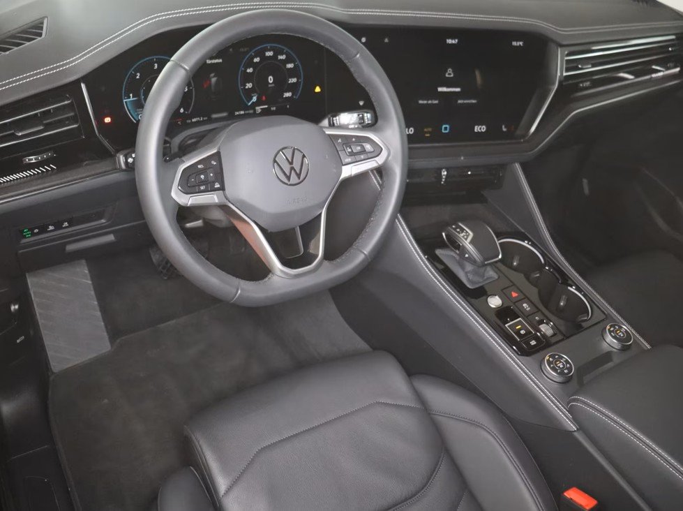 VW Touareg 3.0 TDI Tiptronic, Diesel, Occasion / Gebraucht, Automatik - 3
