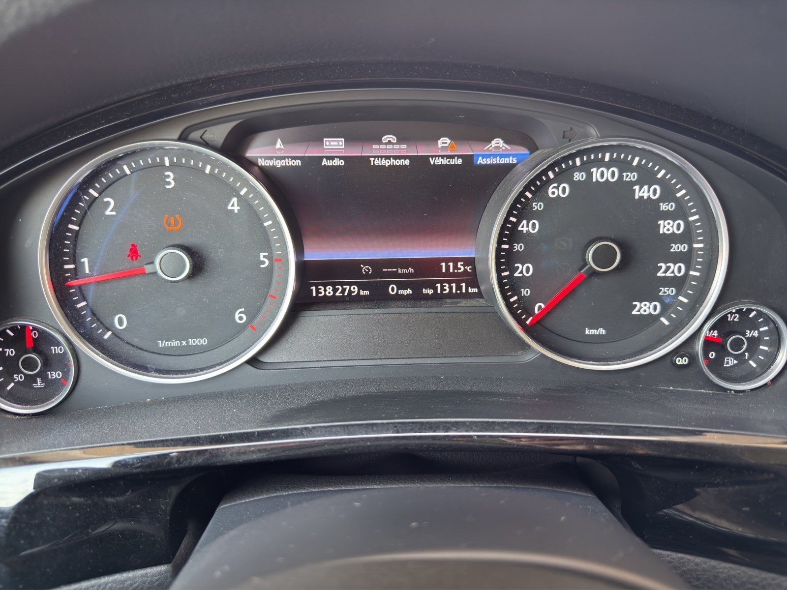 VW Touareg 3.0 TDI R-Line BlueMotion Technology Tiptronic, Diesel, Second hand / Used, Automatic - 7