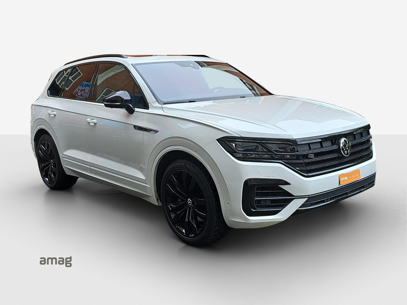 VW Touareg R-Line, Benzin, Occasion / Gebraucht, Automatik - 6