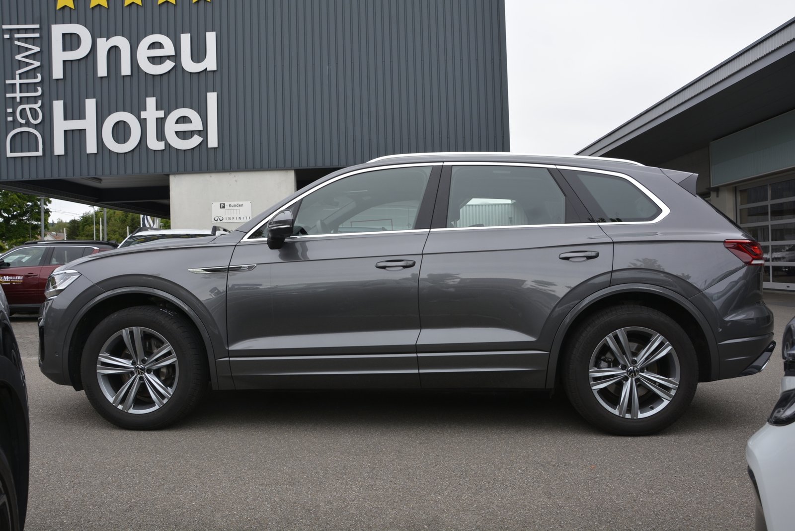 VW Touareg 3.0 V6 TDI 286 R-Line, Diesel, Occasion / Utilisé, Automatique - 3