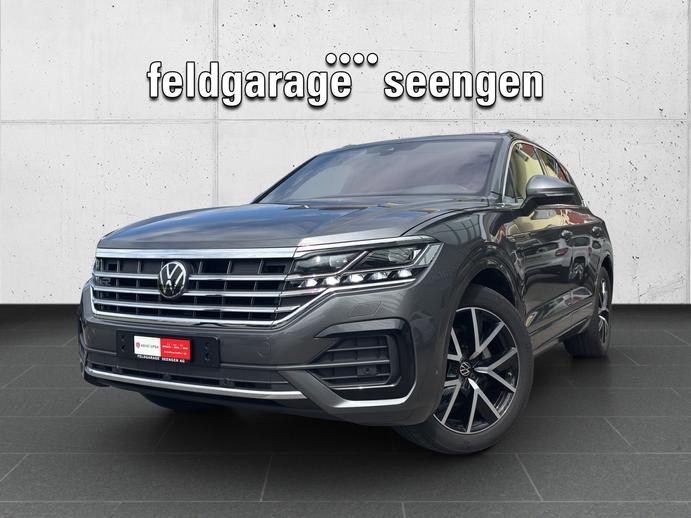 VW Touareg 3.0 TDI R Line Tiptronic mit AHK, Panorama-Ausste, Diesel, Second hand / Used, Automatic