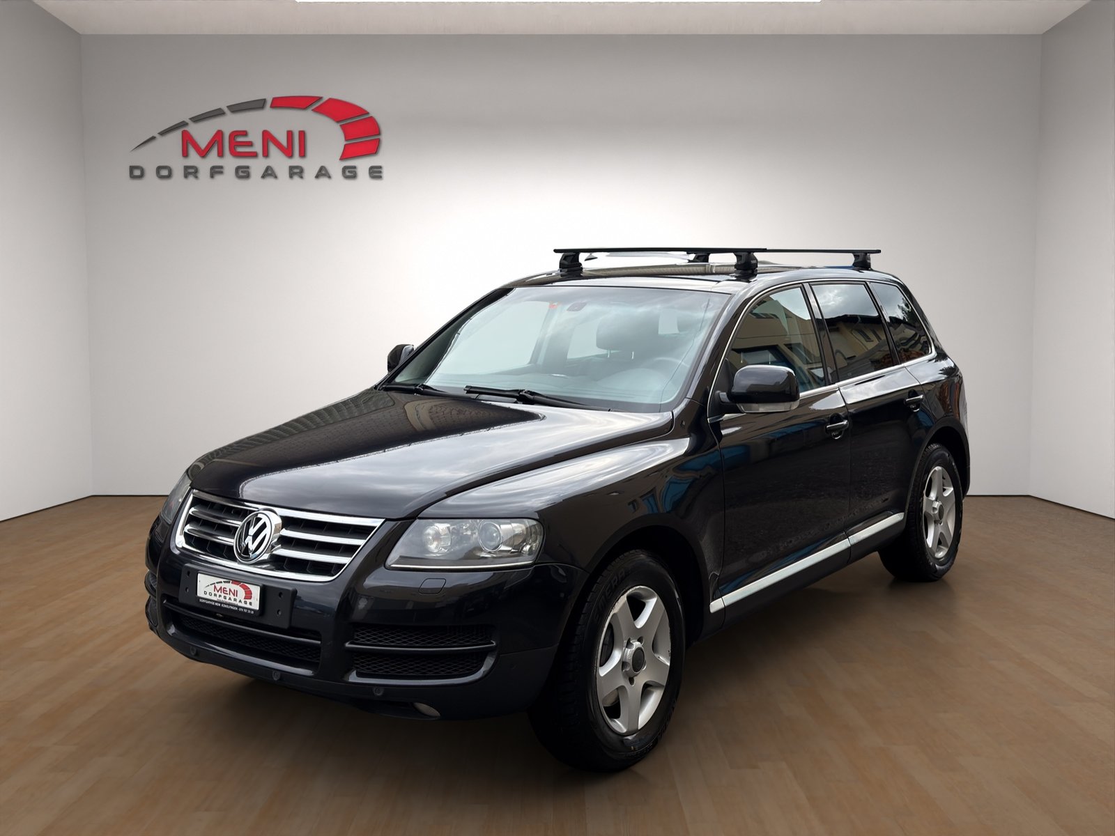 VW Touareg 3.0 TDI, Diesel, Second hand / Used, Automatic - 3