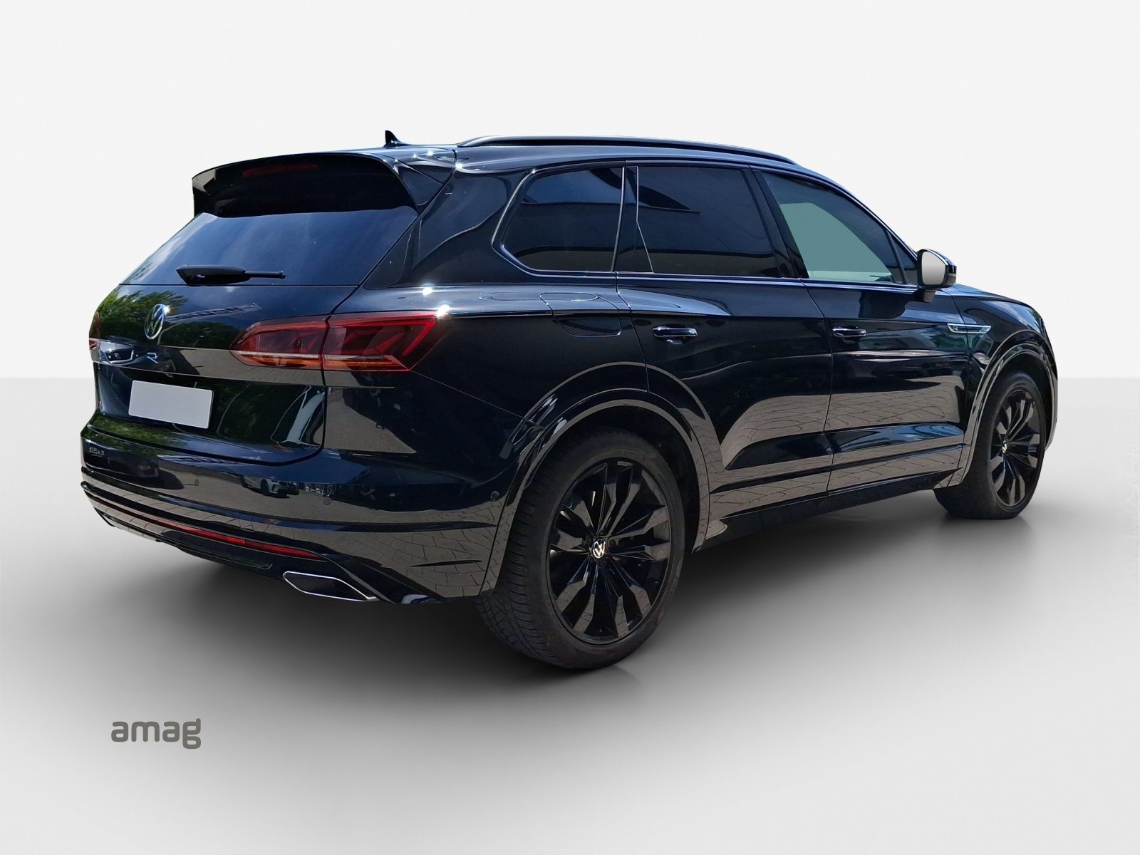VW Touareg R, Full-Hybrid Petrol/Electric, Second hand / Used, Automatic - 5