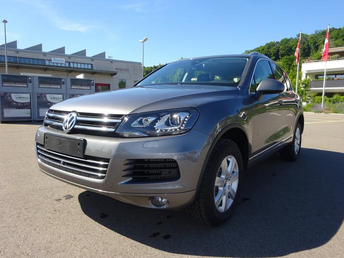 VW Touareg 3.0 TDI BlueMotion Technology Tiptronic, Diesel, Second hand / Used, Automatic