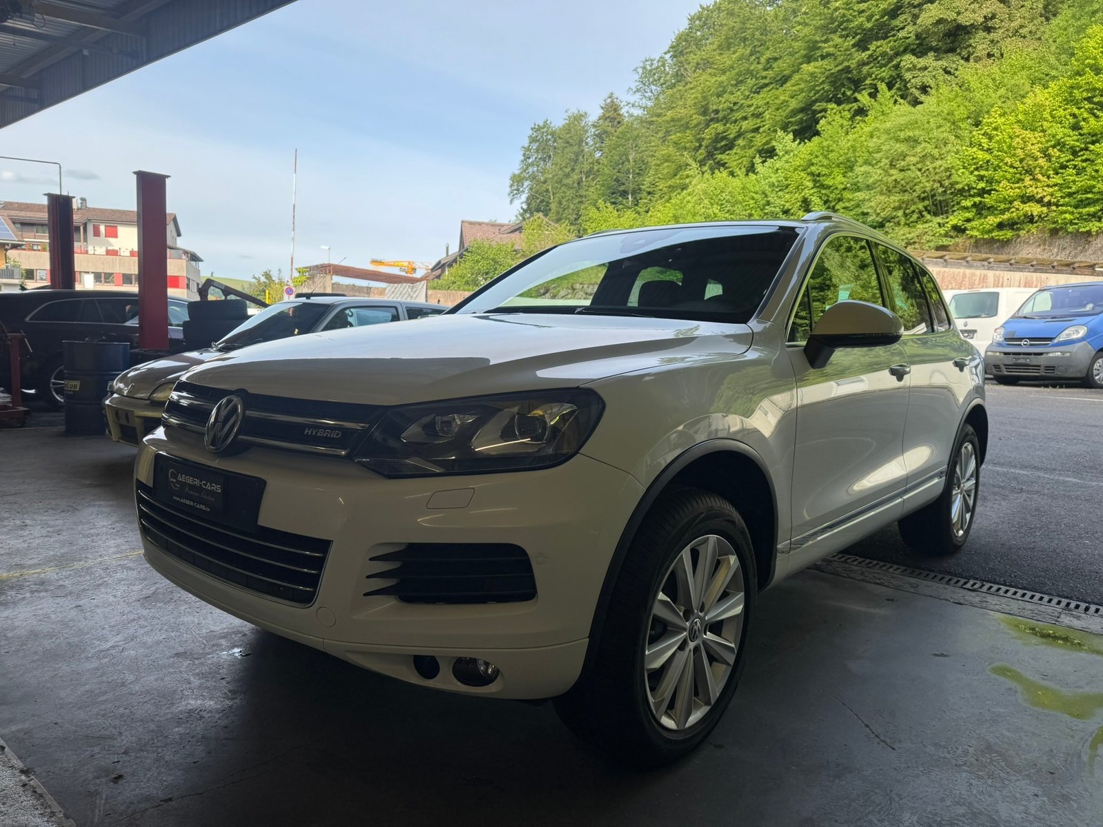 VW Touareg 3.0 TSI Hybrid Tiptronic
