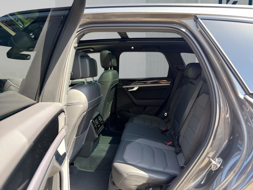 VW Touareg R-Line, Diesel, Occasioni / Usate, Automatico - 7