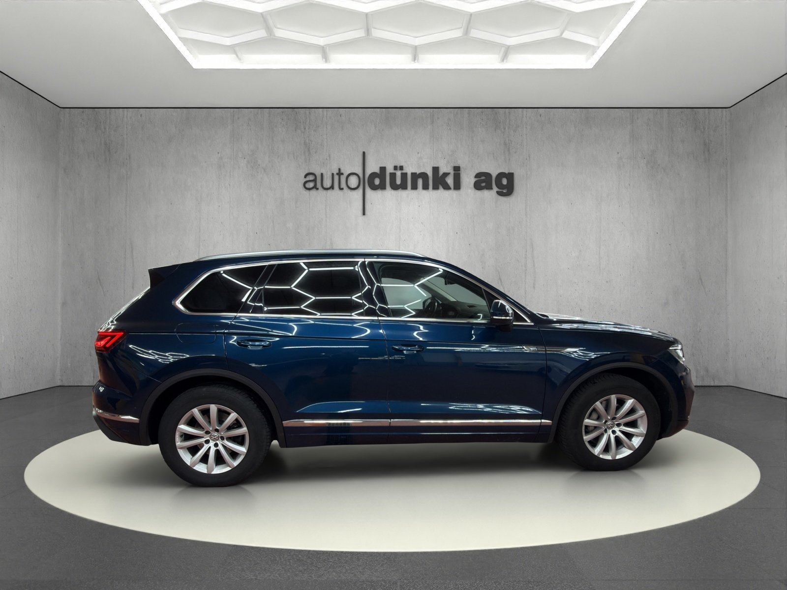 VW Touareg 3.0 TDI Elegance Tiptronic, Diesel, Occasion / Utilisé, Automatique - 4