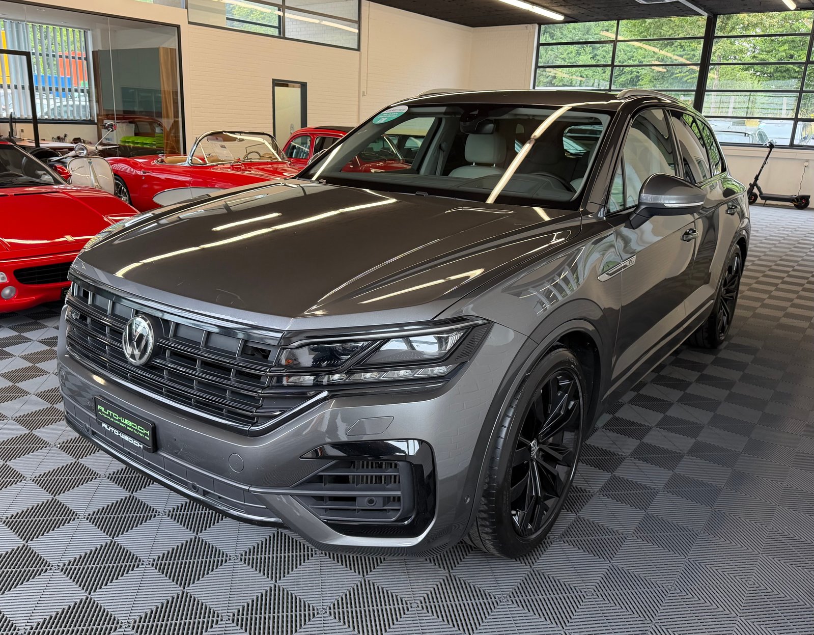 VW Touareg 4.0 V8 421 PS TDI 4X4 R-LINE Atmosphere Tiptronic, Diesel, Occasion / Utilisé, Automatique - 6