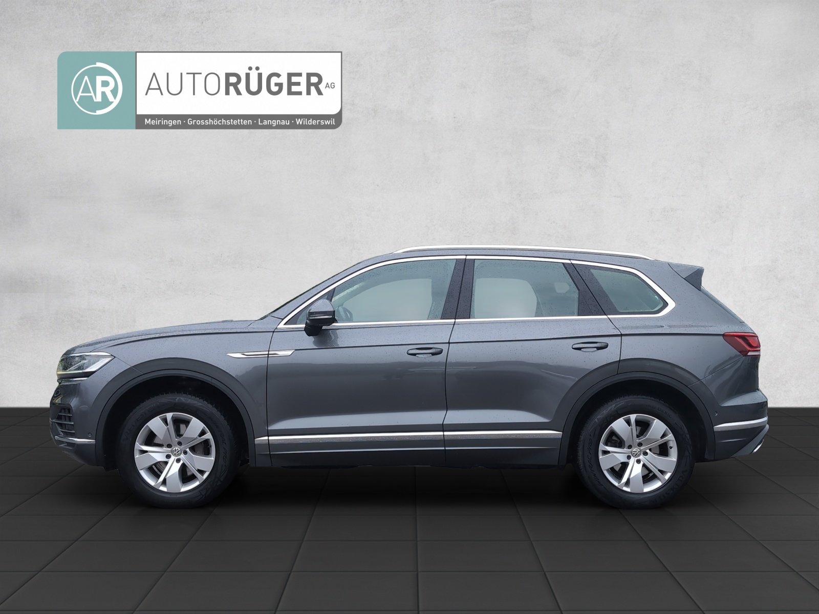 VW Touareg Atmosphere V6 3.0 TDI 286PS 4Motion, Diesel, Second hand / Used, Automatic - 3