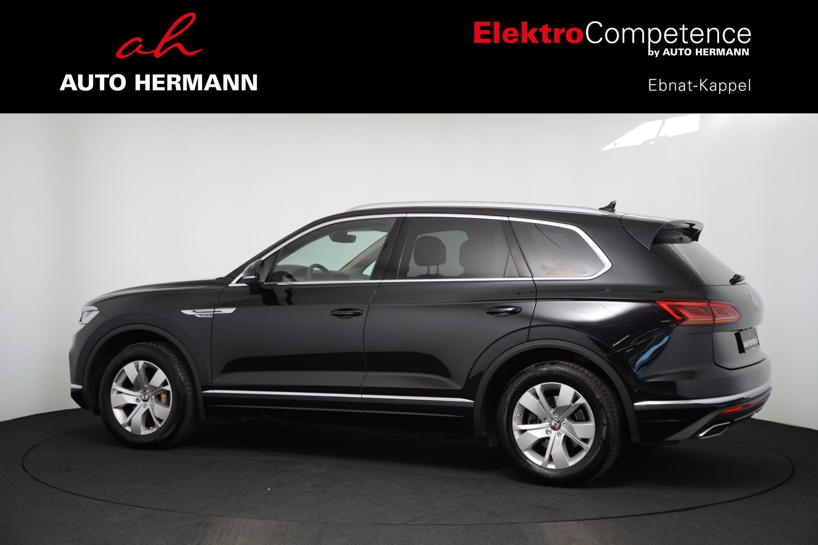 VW Touareg 3.0 TDI Atmosphere Tiptronic, Diesel, Occasion / Utilisé, Automatique - 4