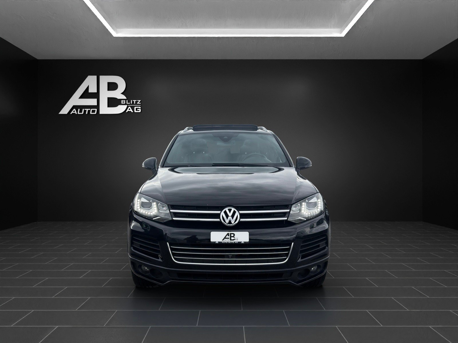 VW Touareg 3.0 TDI R-Line BlueMotion Technology Tiptronic mi