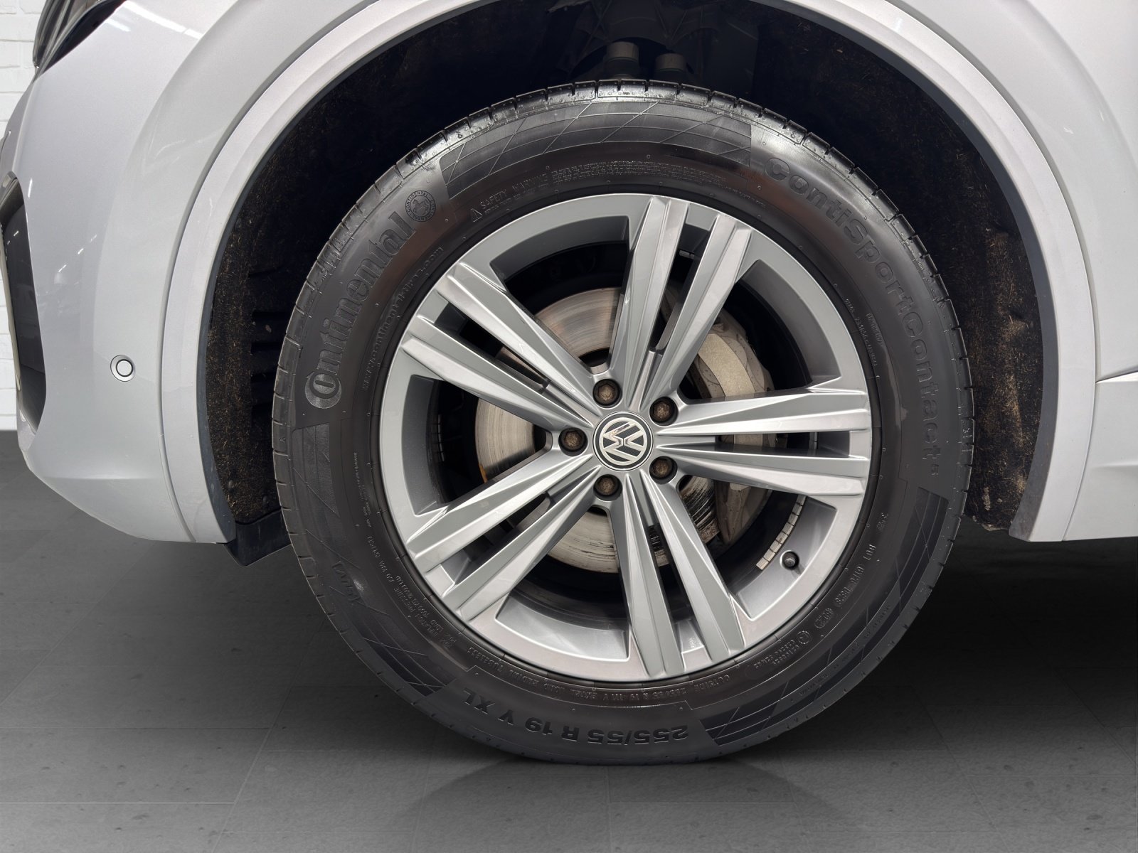 VW Touareg 3.0 V6 TDI 286 R-Line, Diesel, Occasion / Utilisé, Automatique - 6