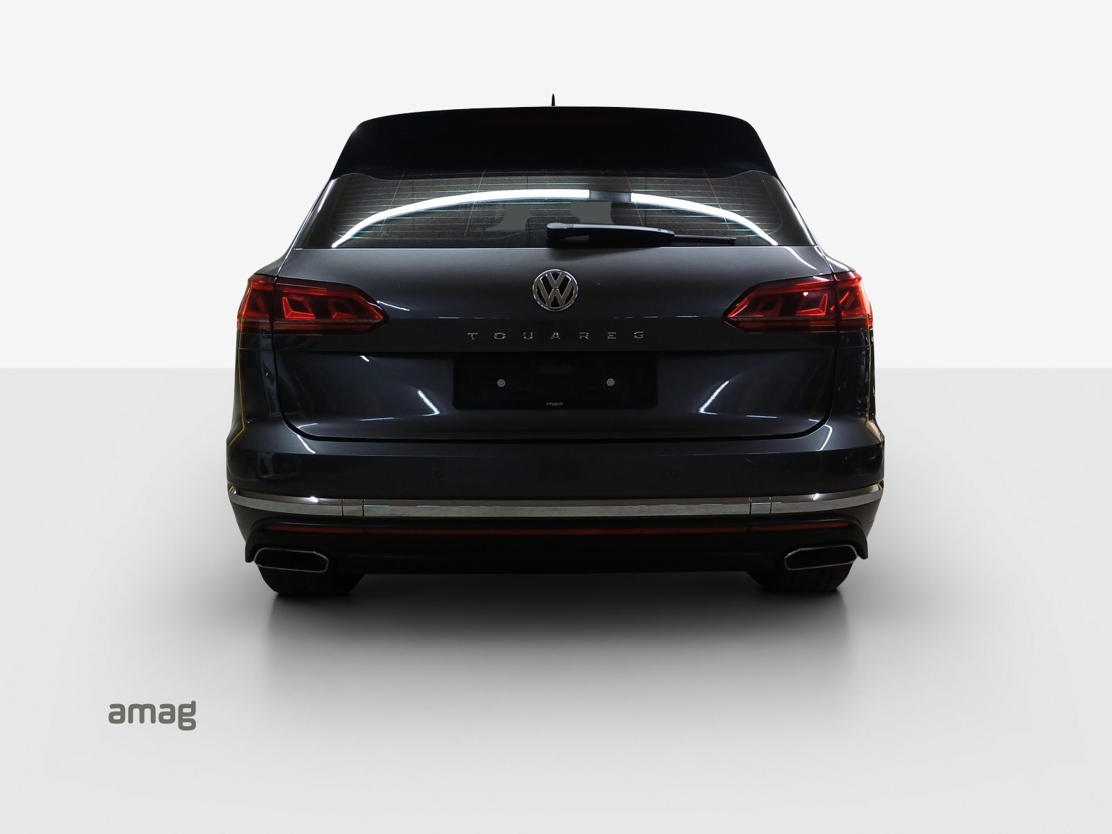 VW New Touareg Atmosphere, Petrol, Second hand / Used, Automatic - 4